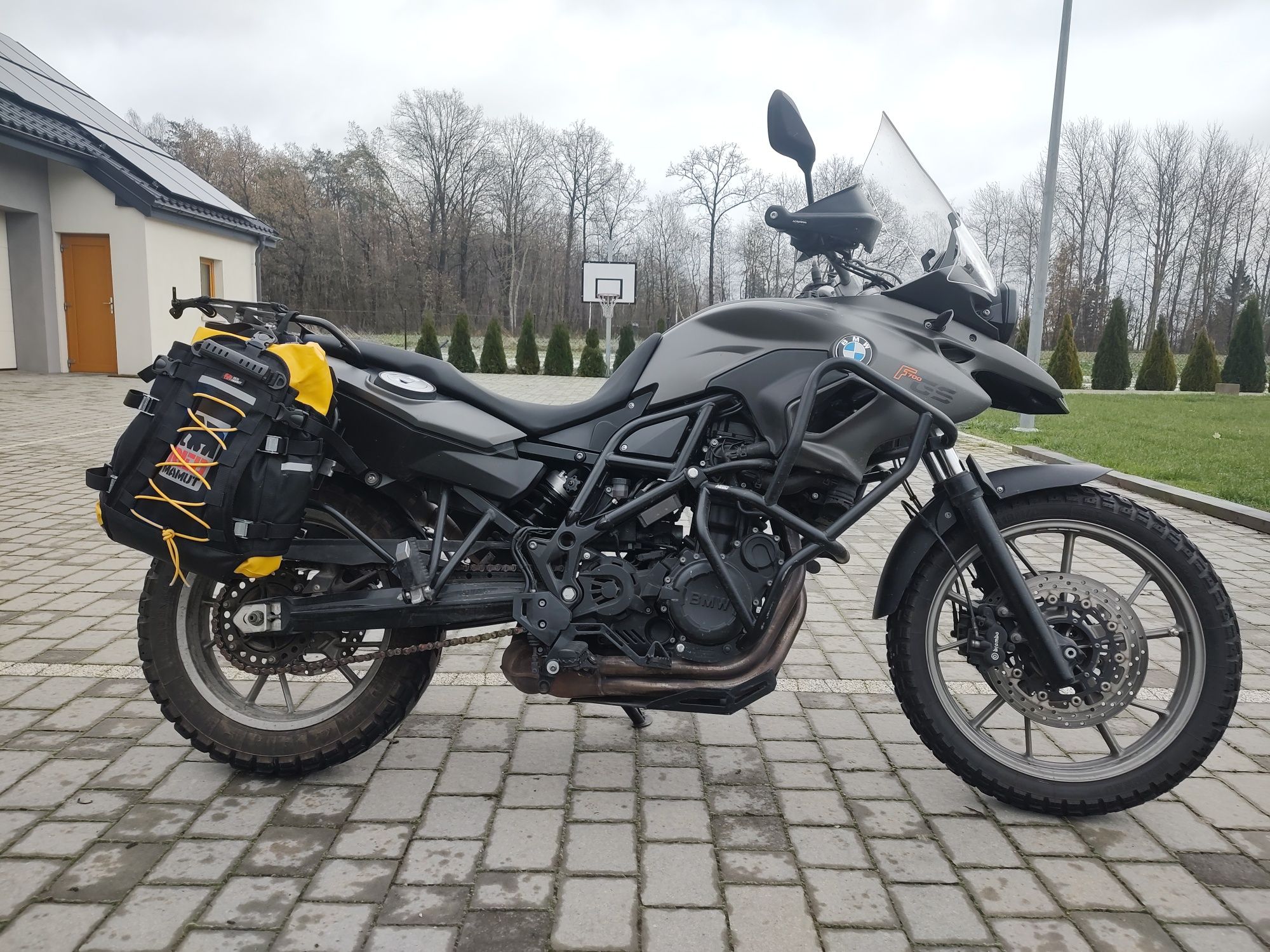 F700GS obniżony IDEAŁ