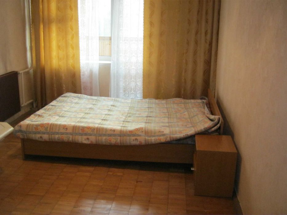 Кімната «під ключ» БЕЗ ГОСПОДАРІВ М.«Деміївська» гарний стан- Дівчині