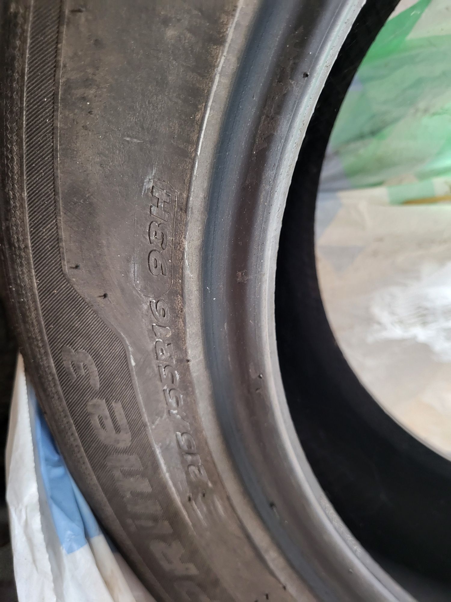 Opony letnie 215/55 R16 stan Bdb