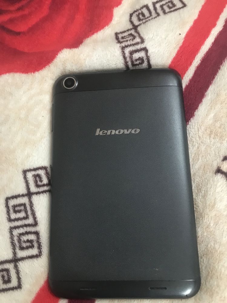 Lenovo A 3000-H планшет