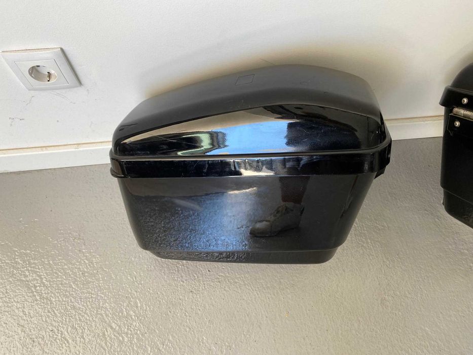 Harley Davidson malas laterais