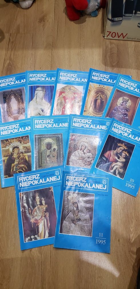 Archiwalne numery miesięcznika "Rycerz Niepokalanej" z roczników 92-95