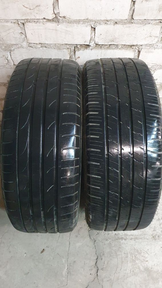 Шини  215/55 R17