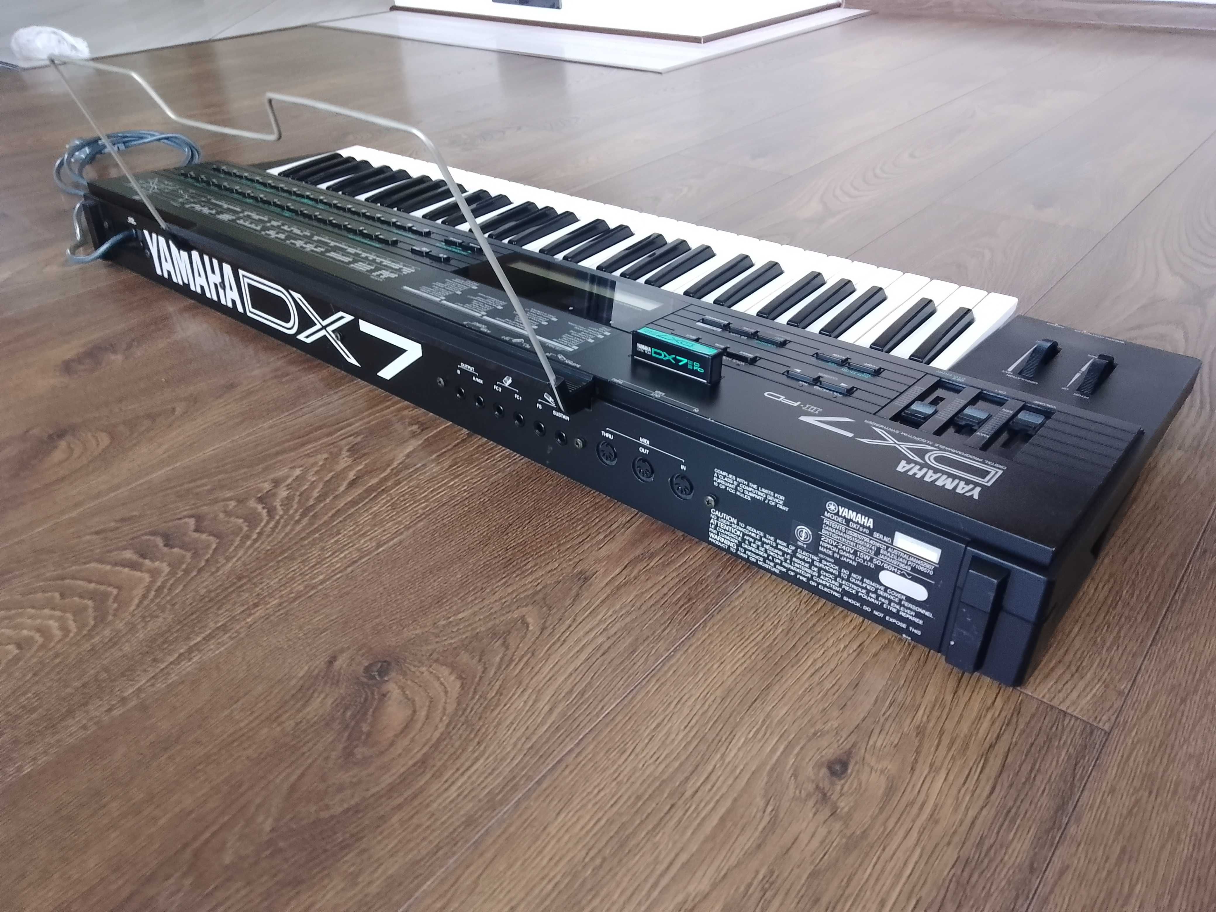 Yamaha DX7 IIFD legenda brzmienia