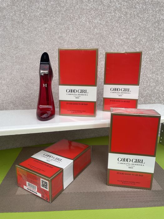 Carolina Herrera Very Good Girl Парфумована вода