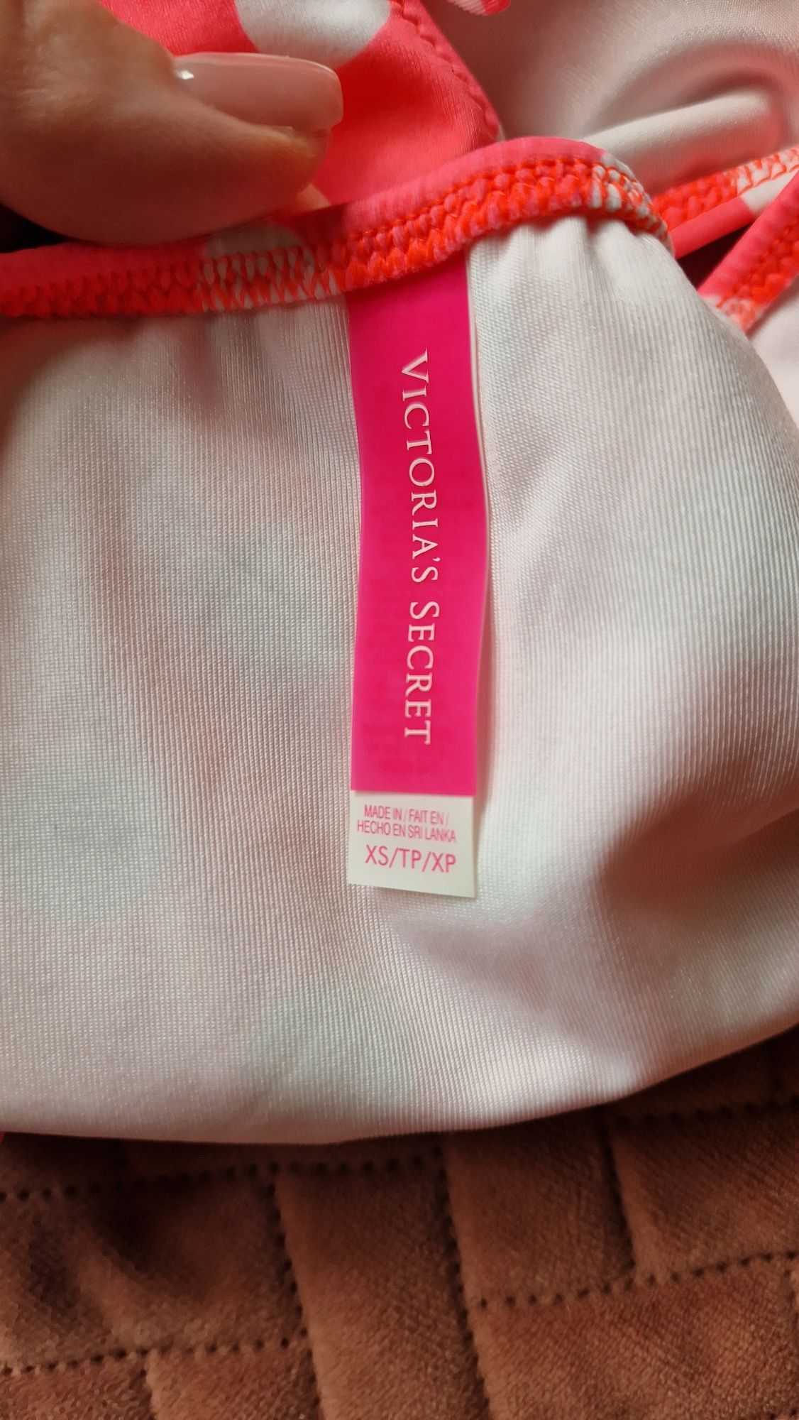 Купальник бандо Victoria's secret (бюст 32B, плавки XS)