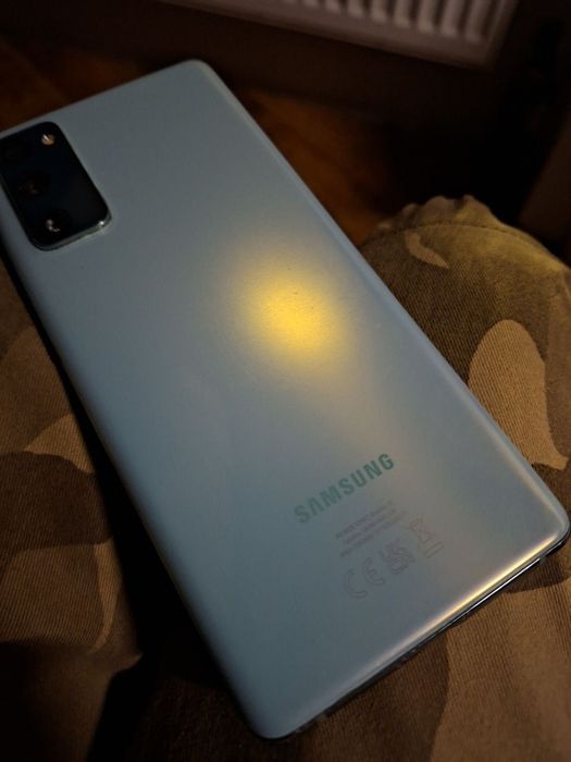 Samsung galaxy s20fe 6/128  zamina na galaxy note 10