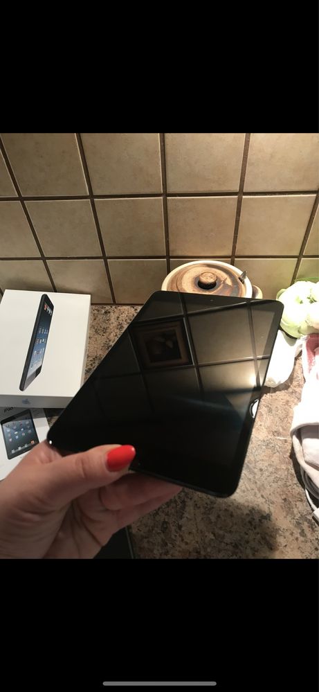 Tablet iPad Apple Retina - super stan