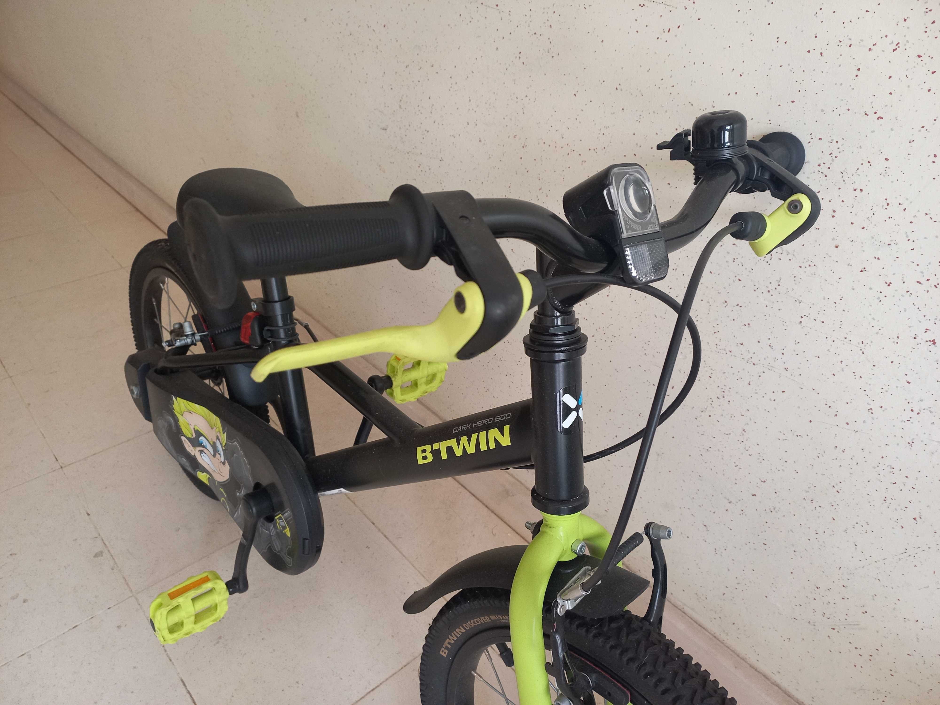 Bicicleta - Roda 16 polegadas + rodinhas de aprendizagem