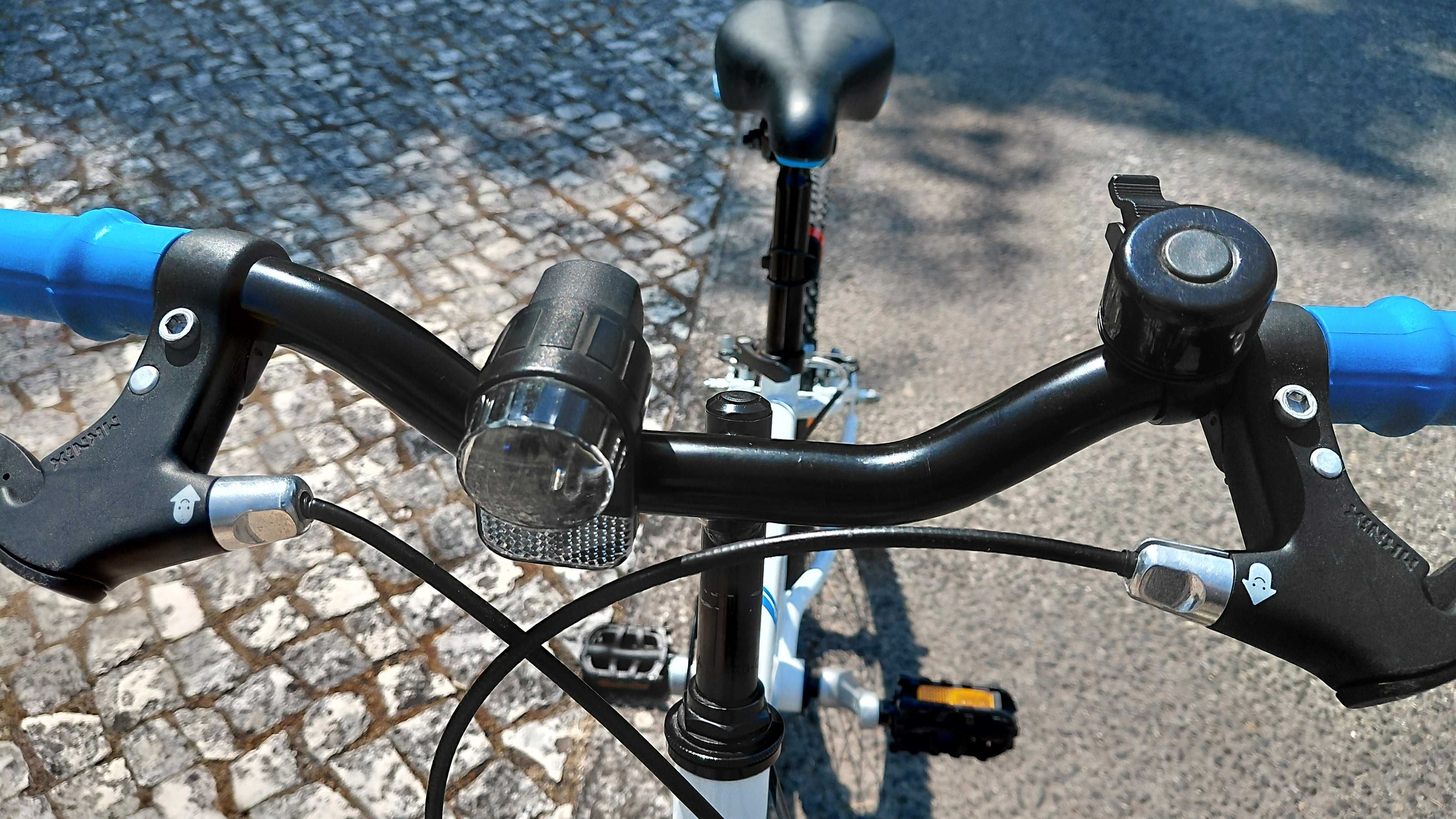 Bicicleta de Criança 6-9 Anos DECATHLON