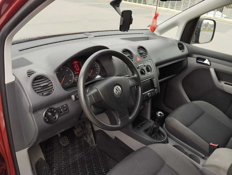 Samochód osobowy Volkswagen Caddy