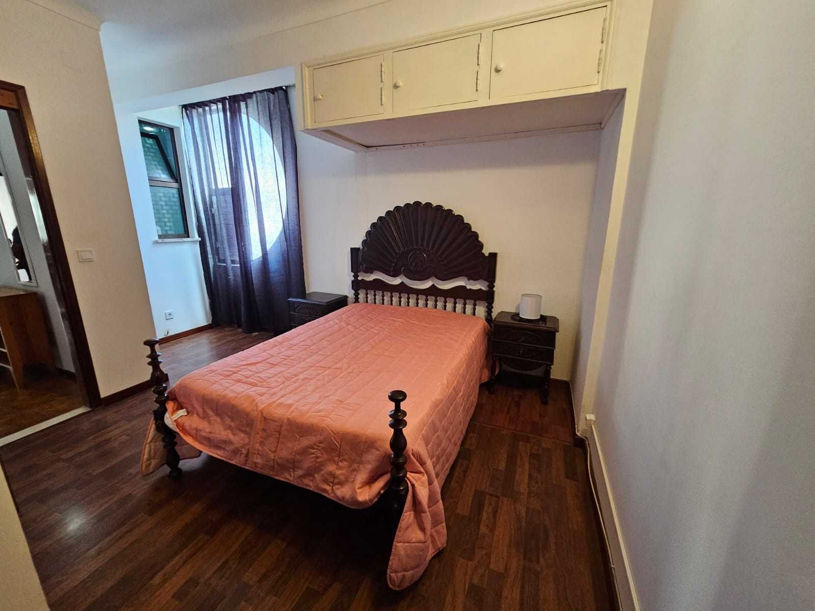 Apartamento T1+1 para férias a 350m da praia São Martinho do Porto