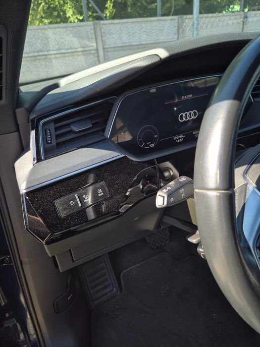 Audi e-tron 2020