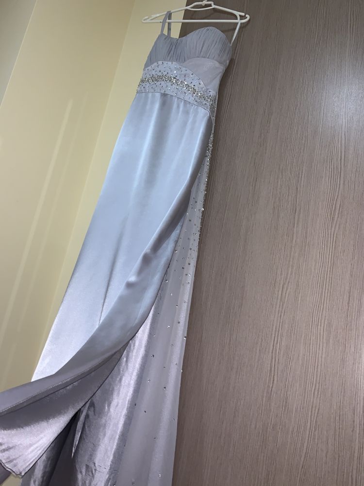 Продам красивое вечернее платье XS-S размер