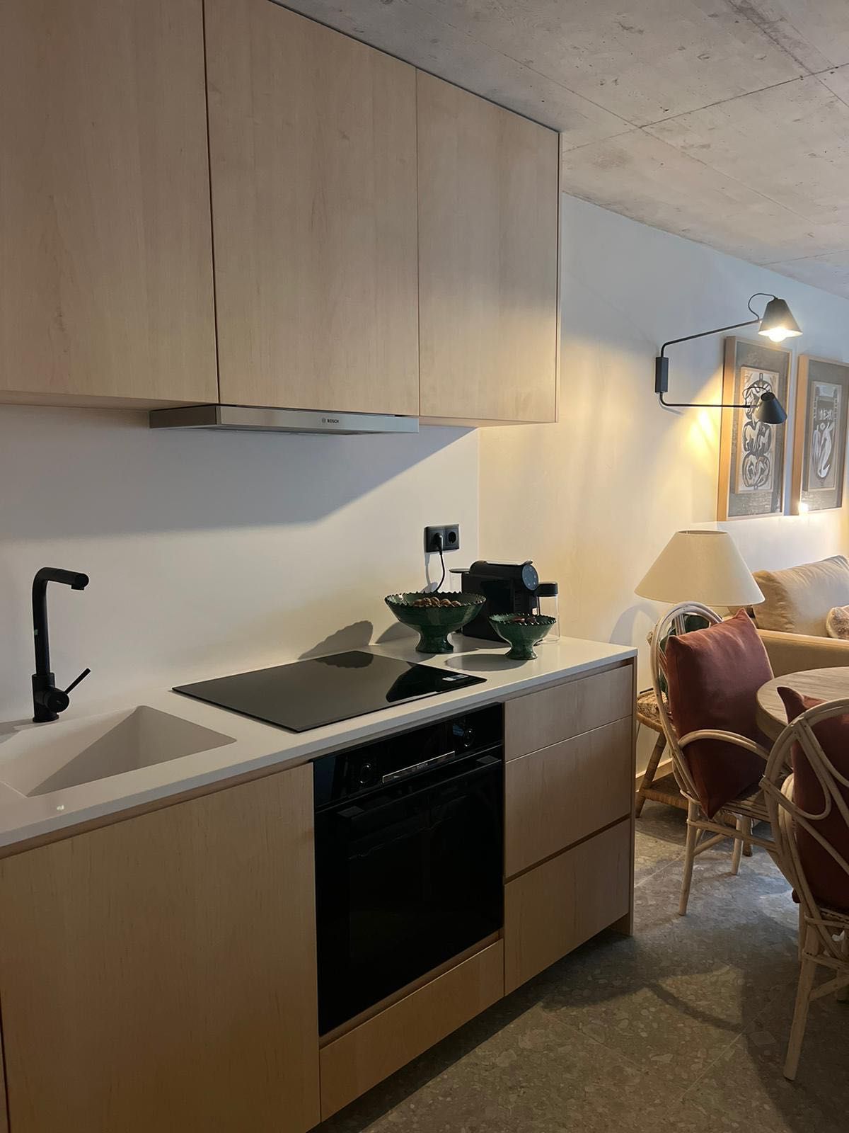 Apartamento T2 de luxo Mobilado p/ Arrendar nas Antas