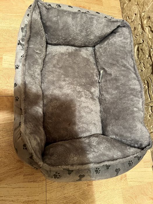 Продам лежанку для кота/собаки