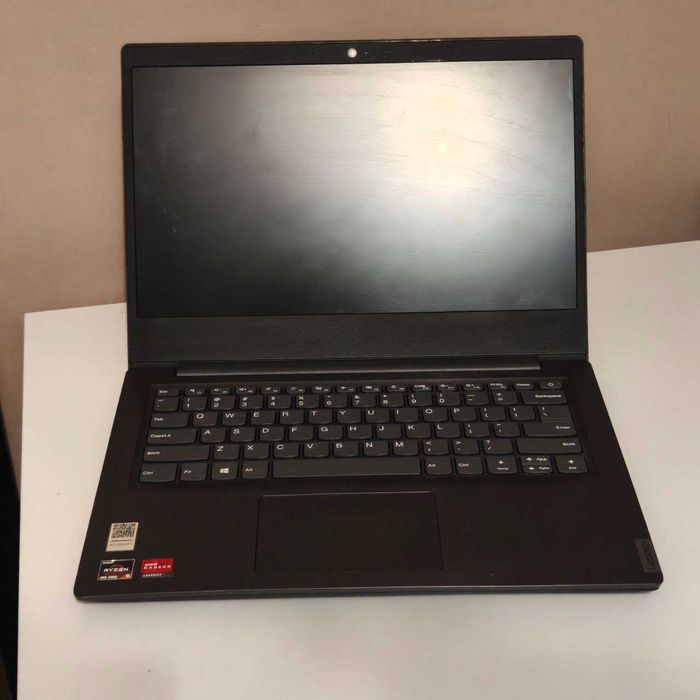Lenovo V14-ARE, AMD Ryzen 5, 20GB RAM, 256GB SSD, 14" FHD