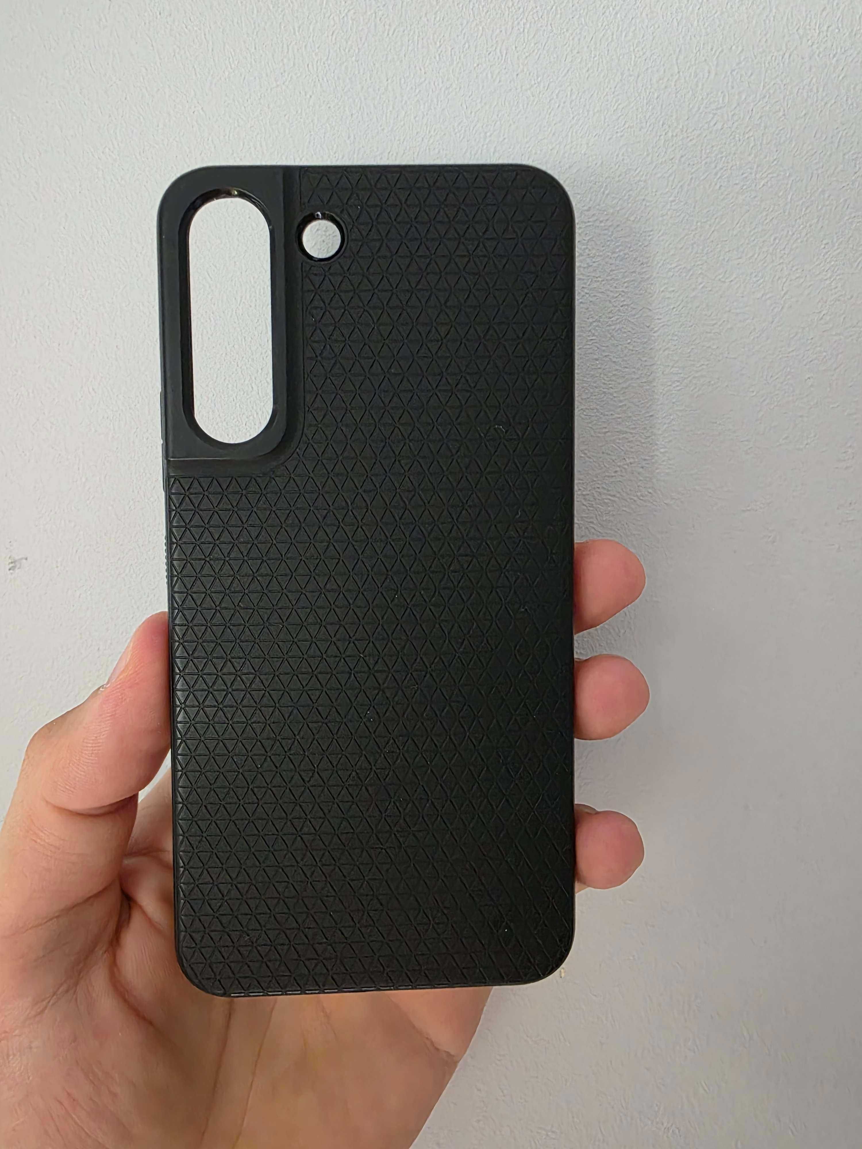 Samsung Galaxy S22 + obudowa