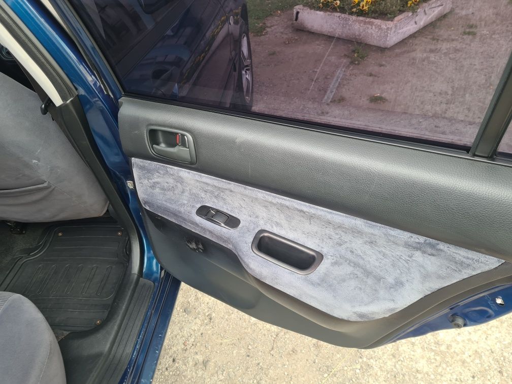 Mitsubisihi Ланцер 9