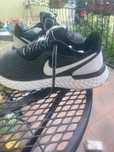Nike Revolution buty