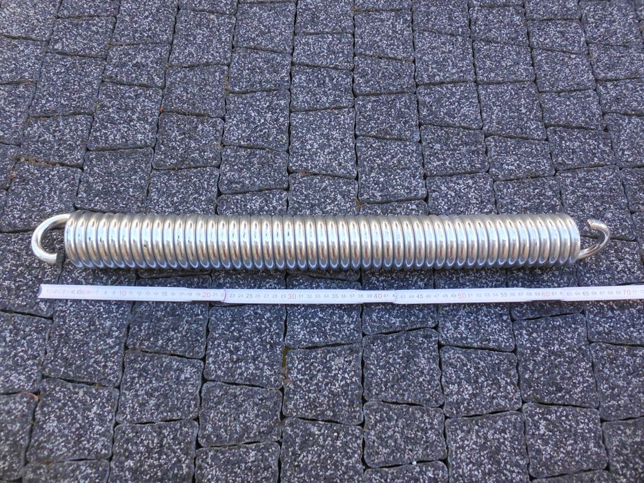 Sprężyna naciągowa napinająca z uchem KRONE 12 x 65 x 690