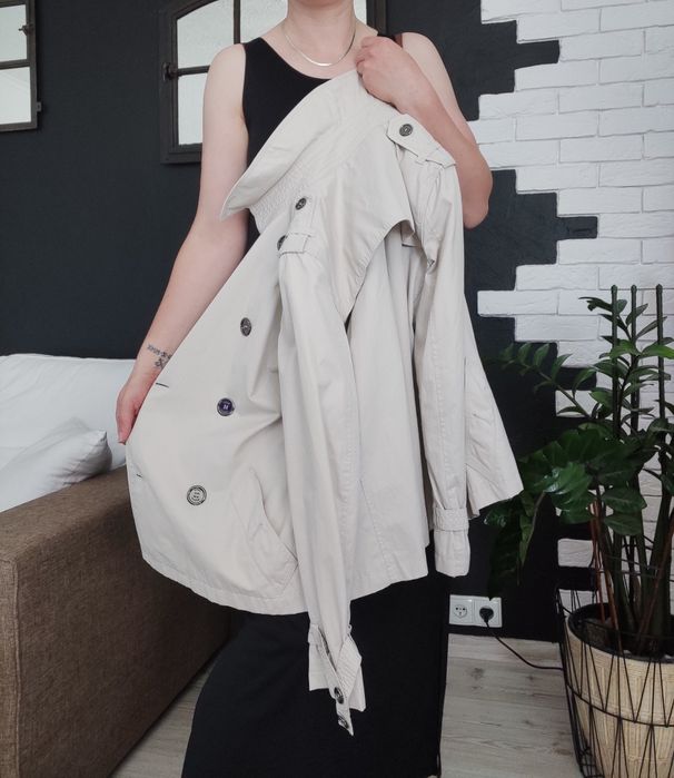 Zara beżowy mini płaszczyk lekka kurtka r.S