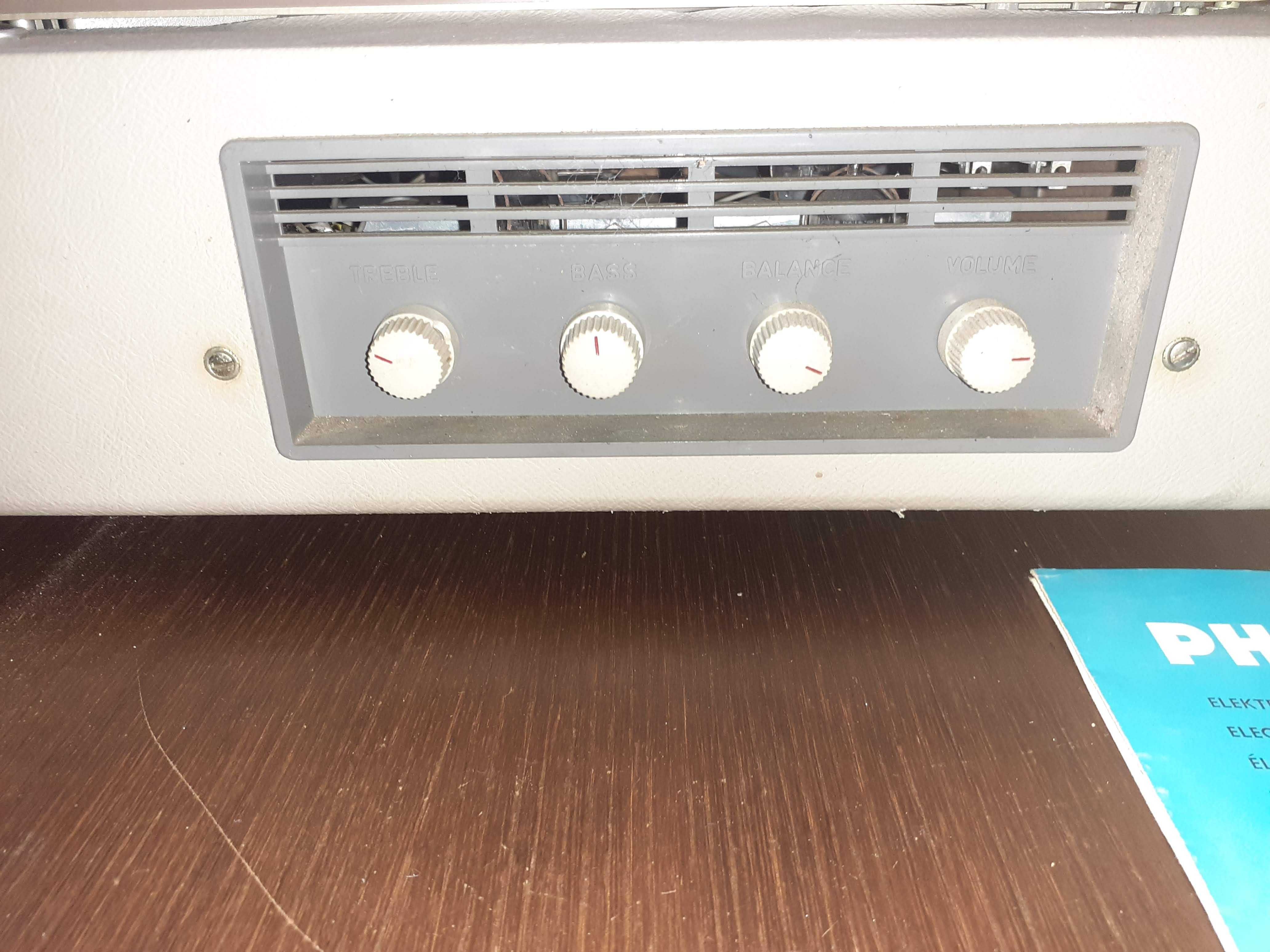 Gira Discos Stereo Philips AG 9115