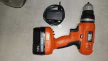 Wiertarka-wkrętarka Black & Decker-uszkodzona