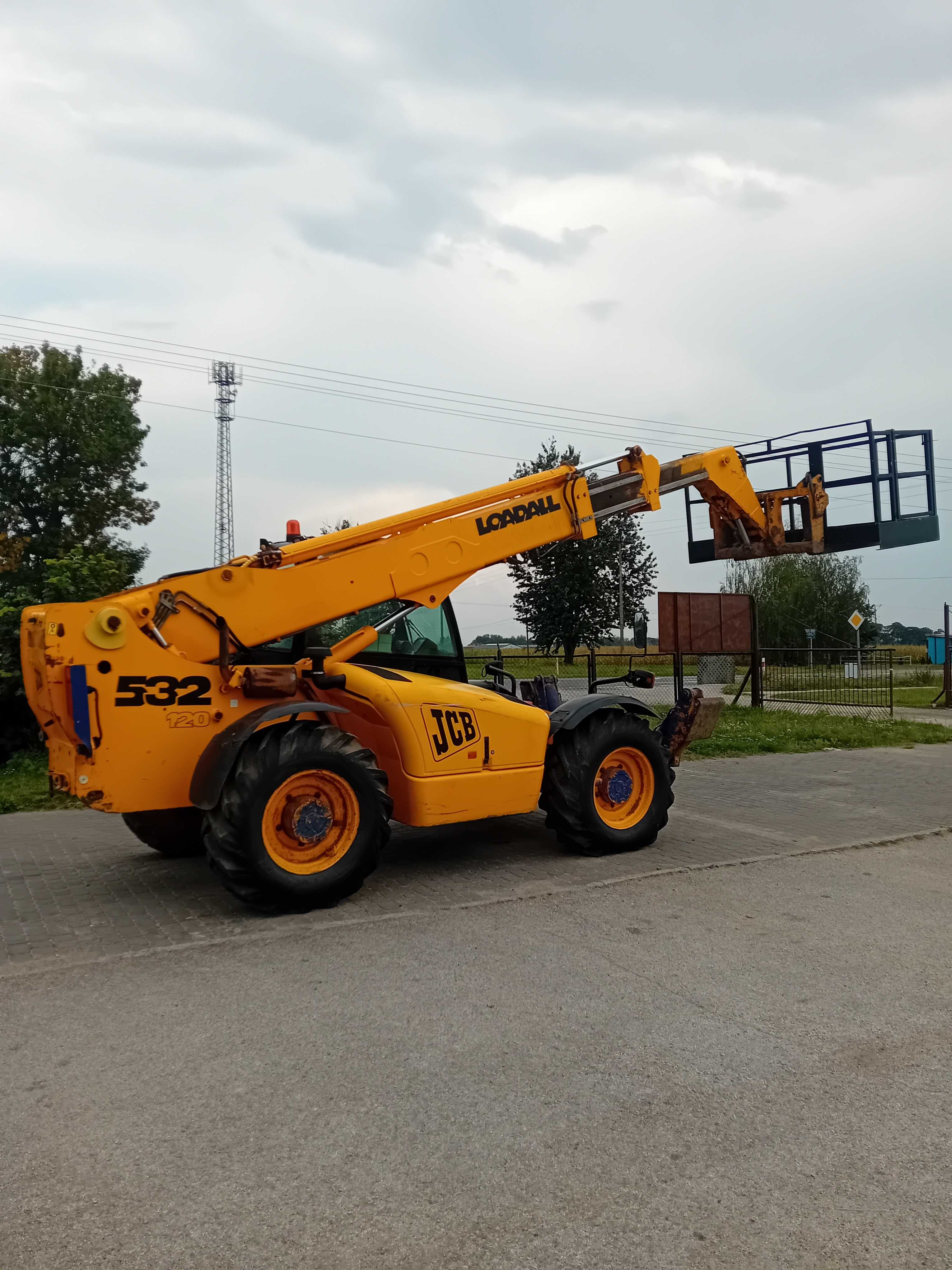 Ładowarka teleskopowa Jcb 532-120 stan bdb oryginał nowe opony 12 metr