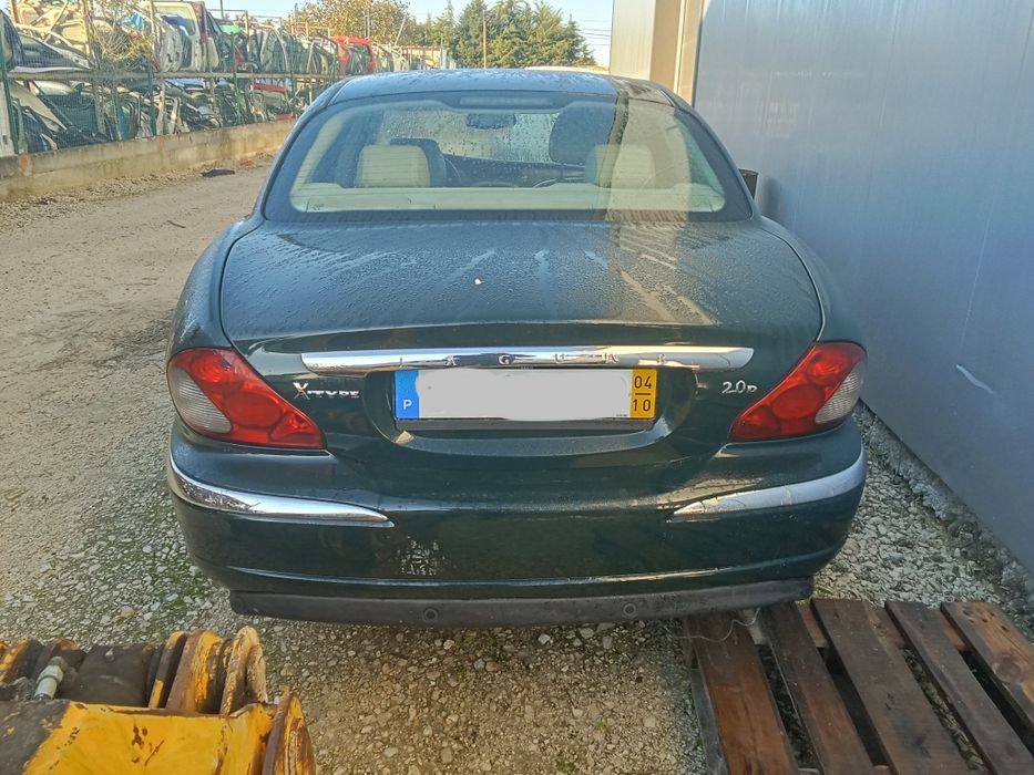 Viatura peças Jaguar X-Type 2.0 D