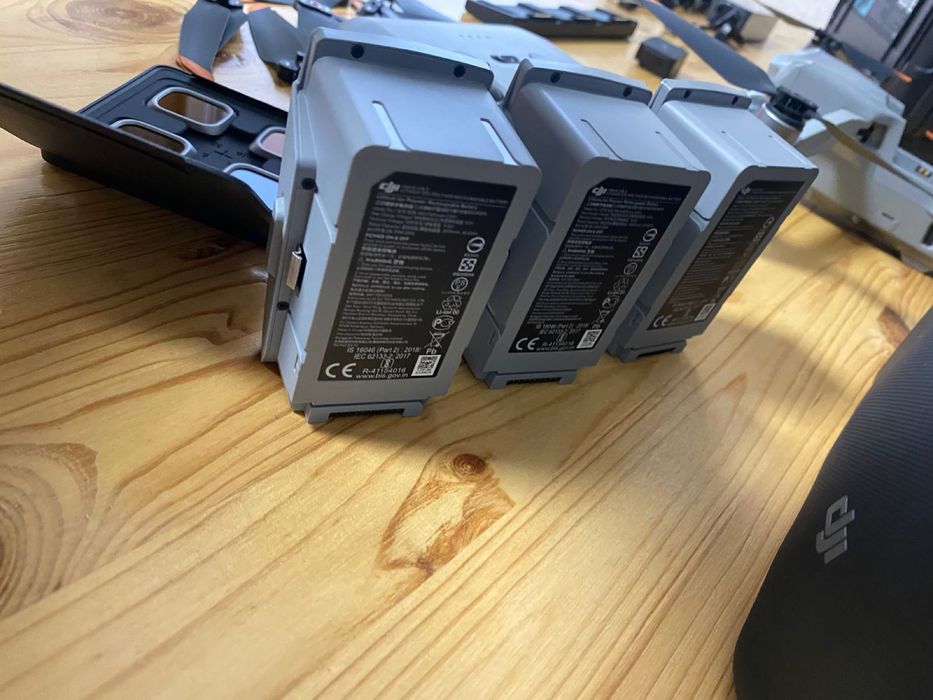 Квадрокоптер DJI Air 2S Fly More Combo