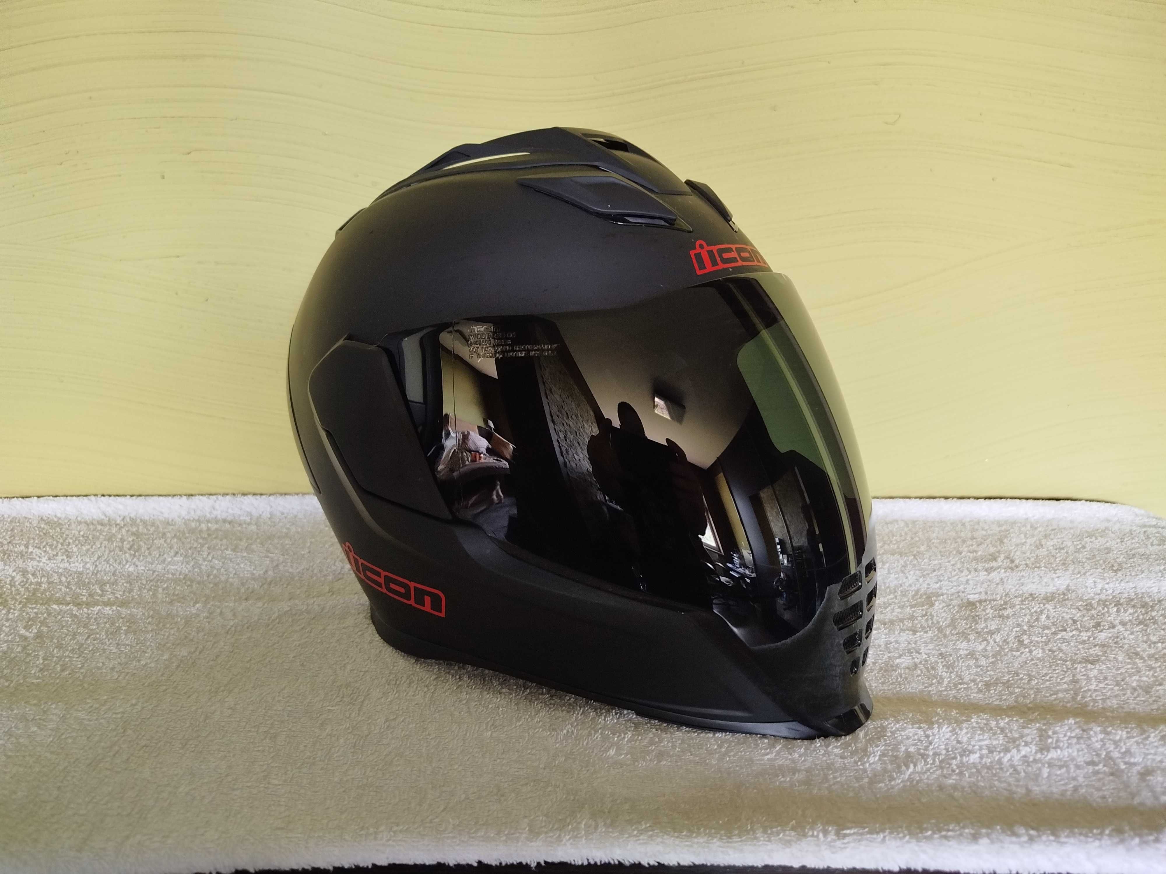 Kask motocyklowy ICON Airflite