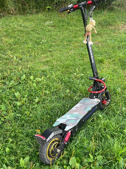 Засіб від ТЦК Електросамокат Grundig 1000w