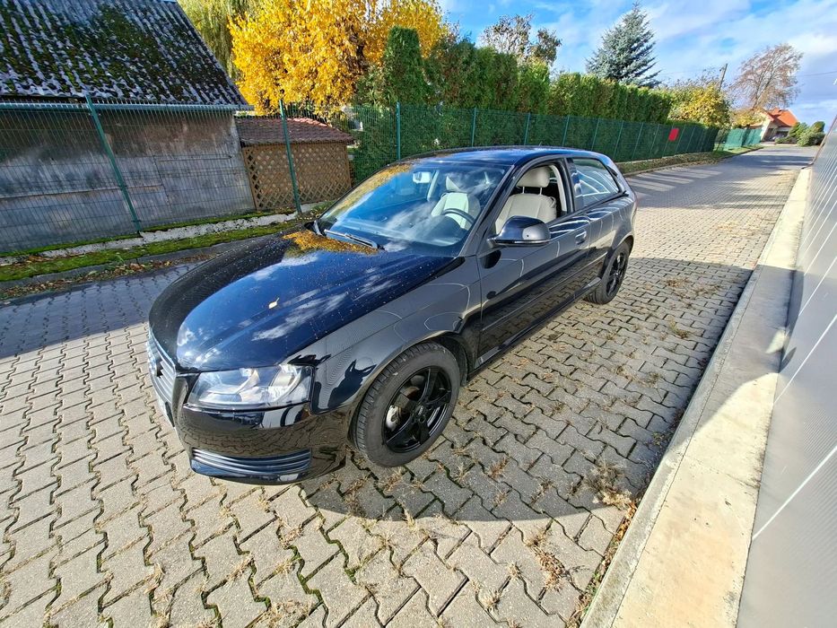 Audi A3 3-drzwiowe Ładny stan mały przebieg ważne opłaty