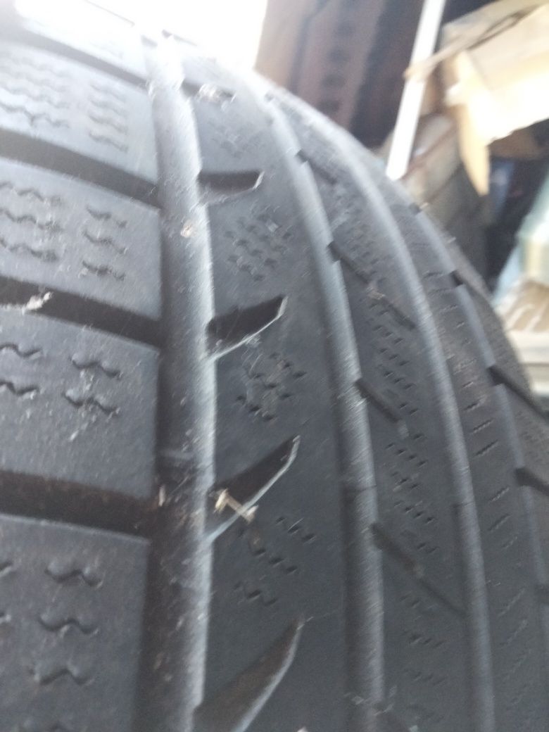 Шини продам 225/45r 17