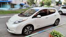 Оренда Прокат автомобіля Nissan Leaf