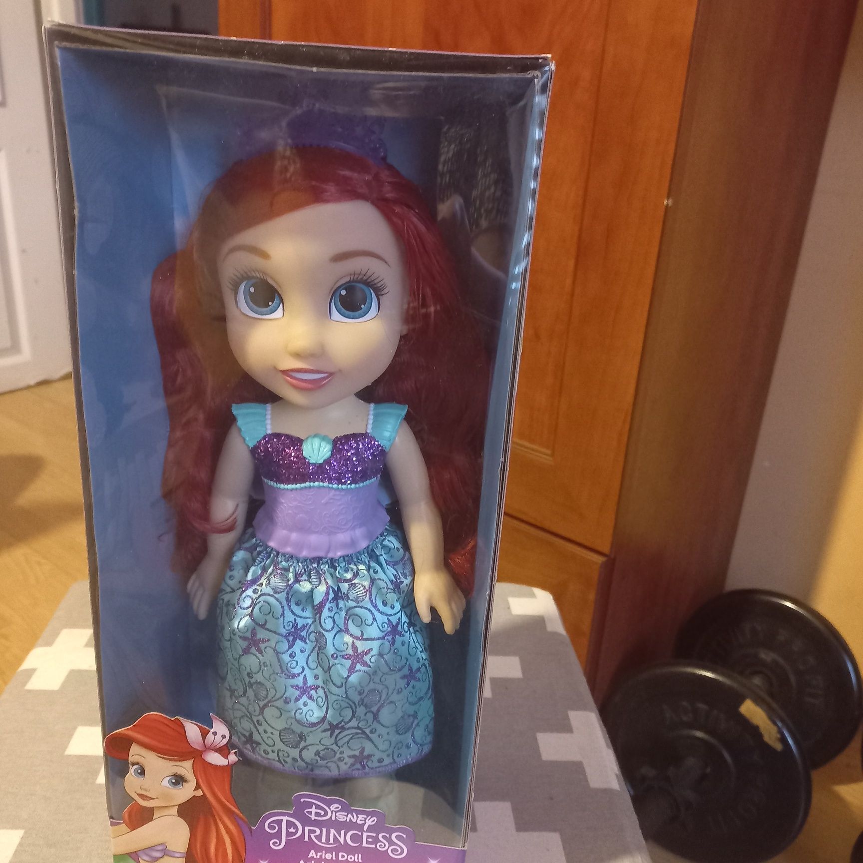 Lalka księżniczka Ariel.