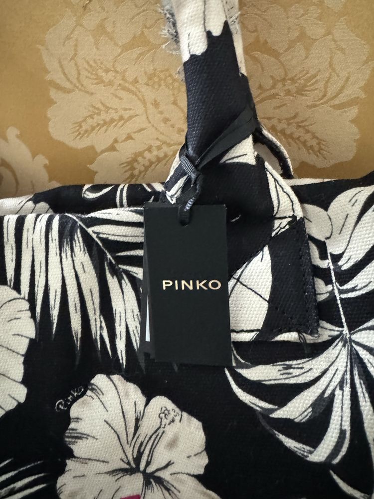 Bolsa Pinko nova