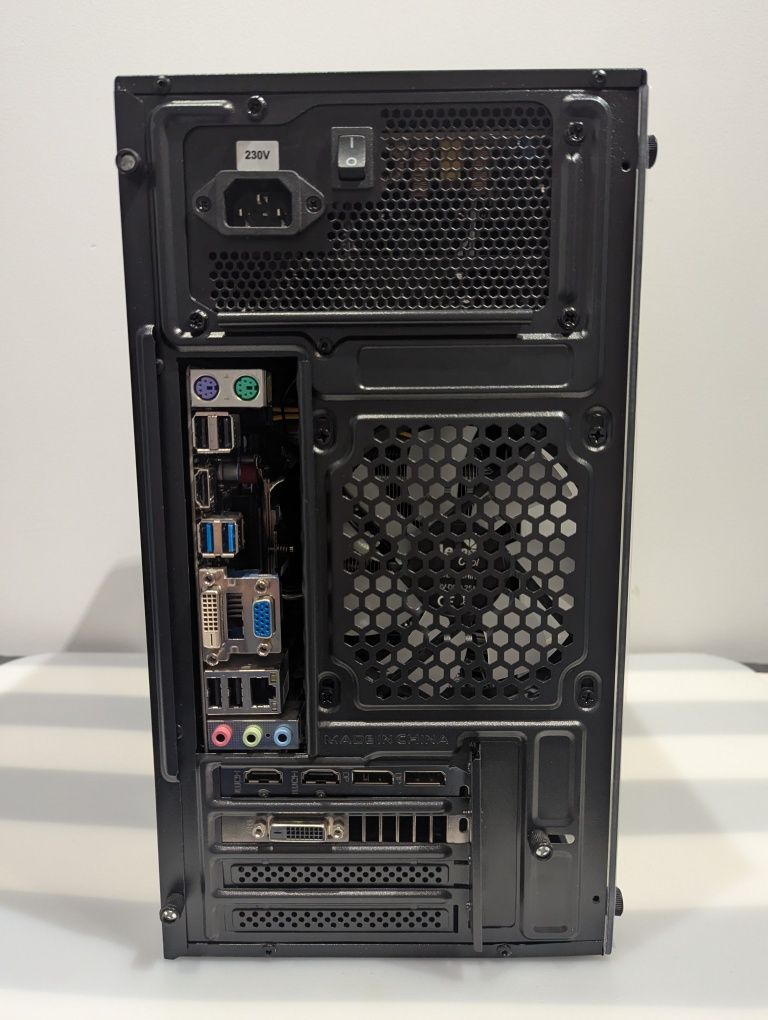 Komputer i5 4460 / RX 470