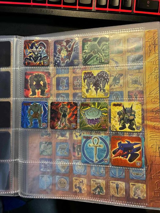 Staks Yu-Gi-Oh! e Digimon