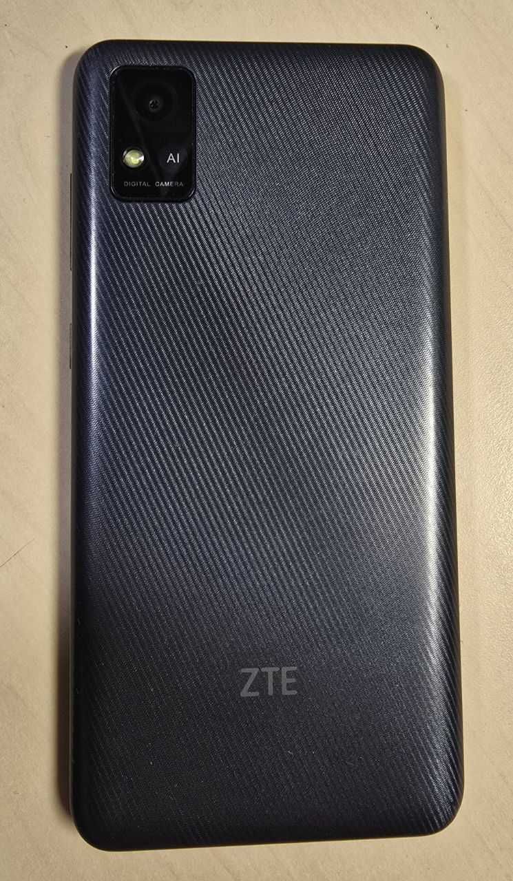 Найдешевше ZTE Blade A31 сучасний бюджетний смартфон,