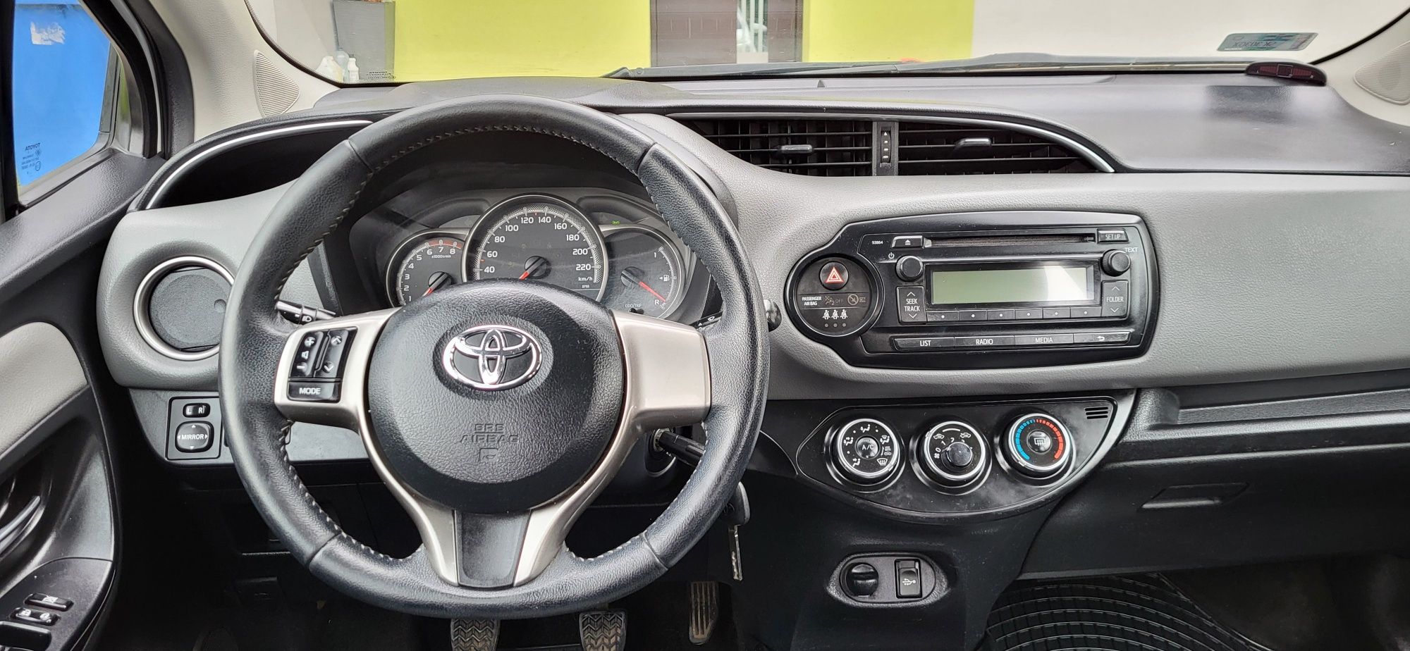 Toyota Yaris  III 1.0 70KM 2015