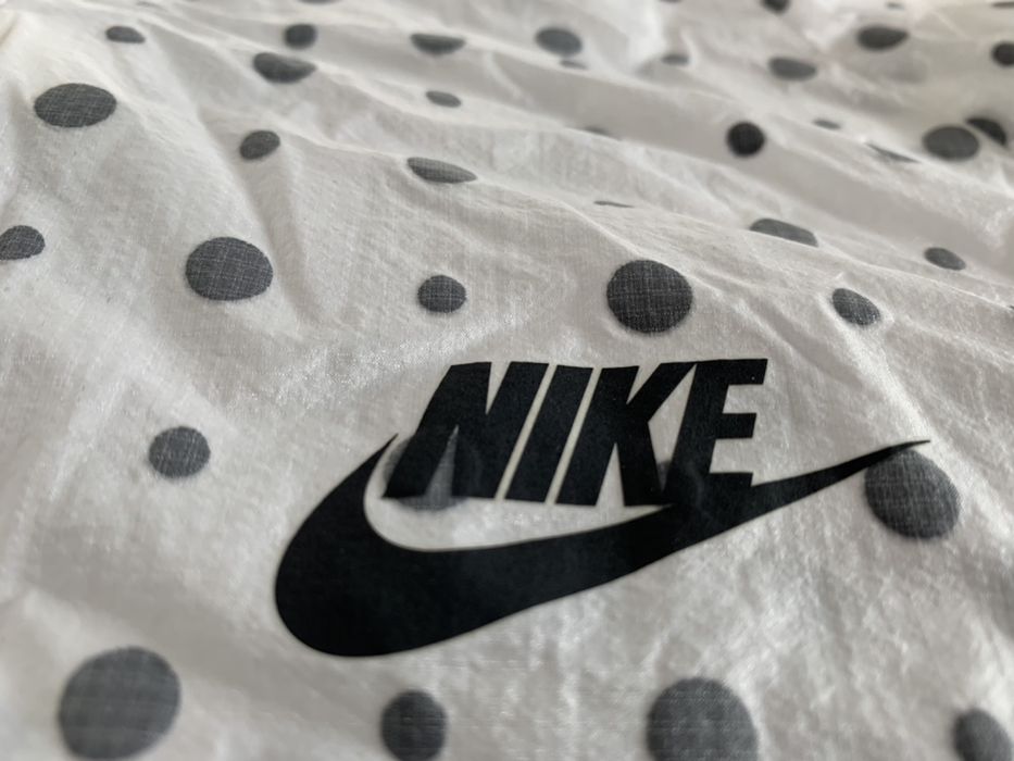 Kurtka męska NIKE Tech Hyperfuse Windrunner White Jacket roz.M W-wa