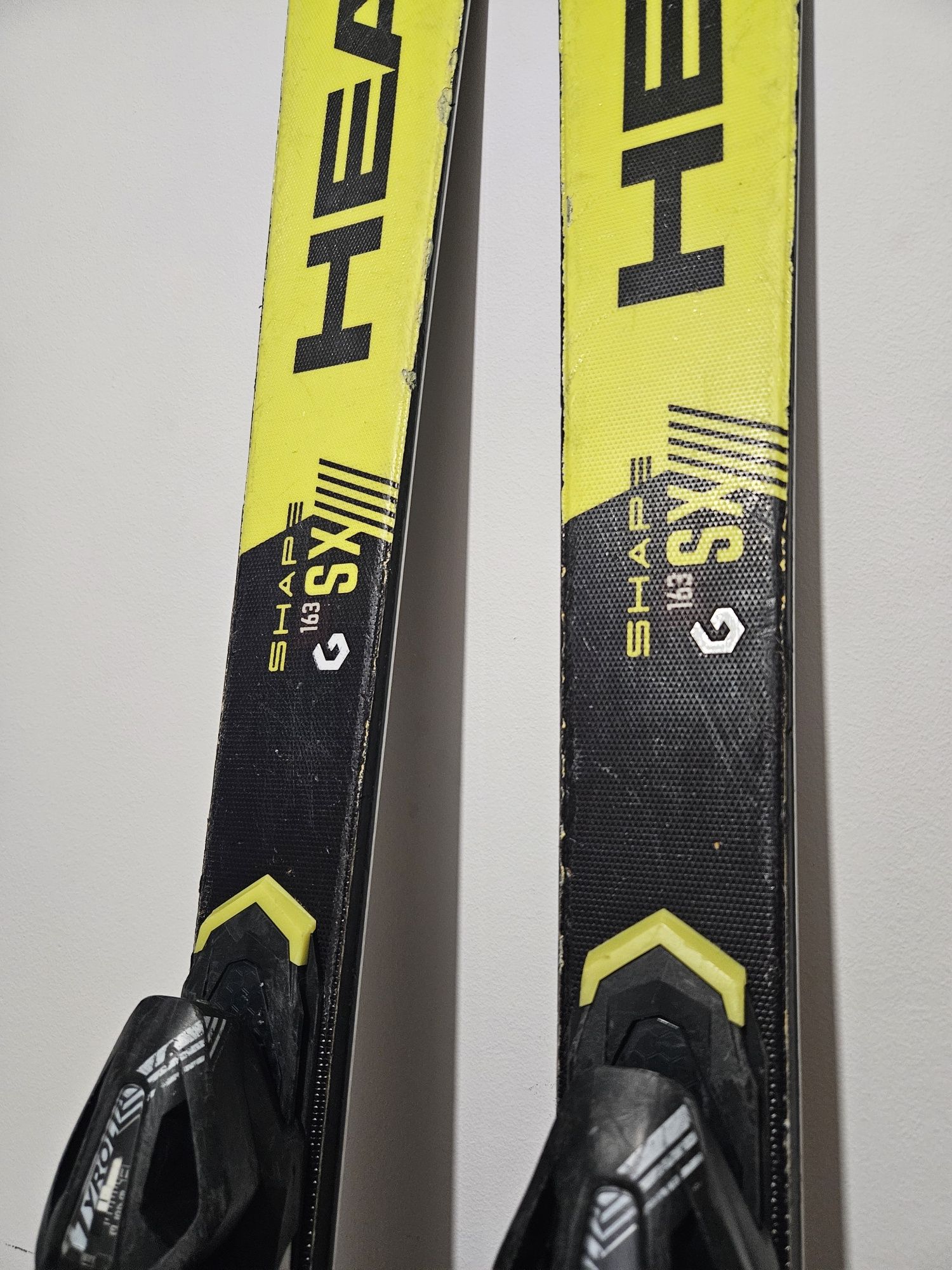 Narty zjazdowe Head Shape SX 163 cm