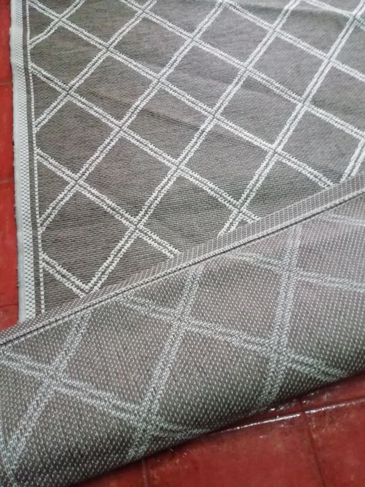 Tapete xadrez 168x135cm