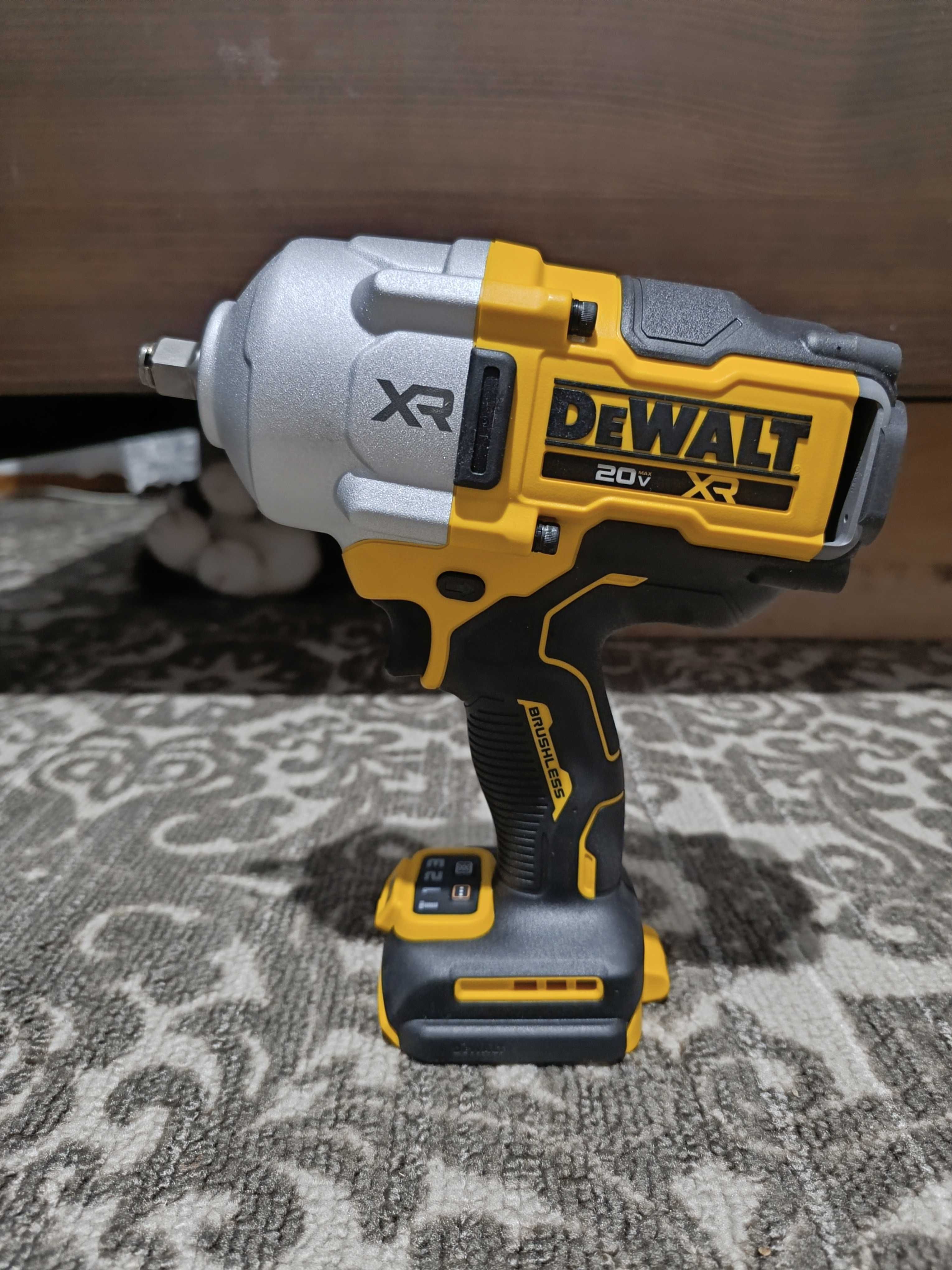 DeWalt DCF961 USA