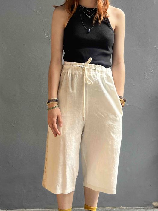 Шорти-бермуди з льону з прошвою