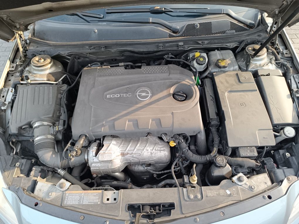 Opel Insignia kombi 2010