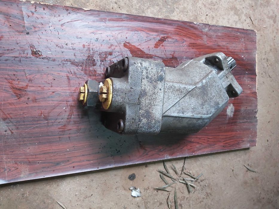 Bomba de oleo para equipamentos idralicos