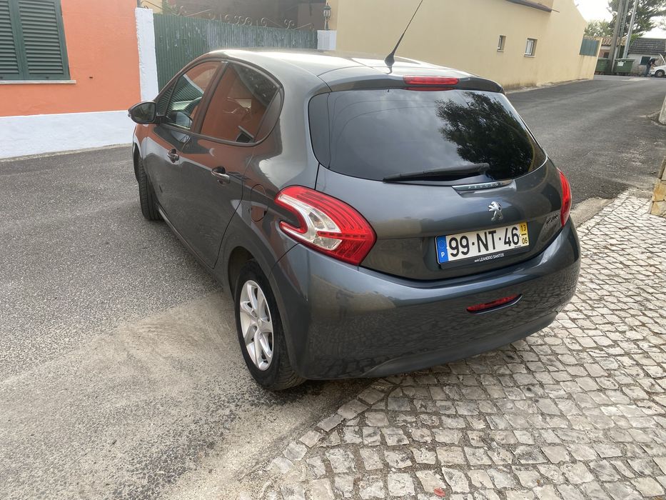 Peugeot 208 1.4 HDI